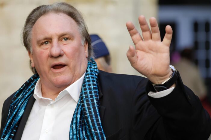 Gerard Depardieu e i suoi continui eccessi