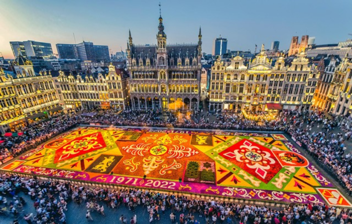 Tapis De Fleurs: Dalie e Art Nouveau a Bruxelles