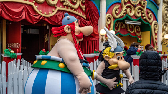 Asterix e Obelix festeggiano 65 anni al museo Grévin di Parigi